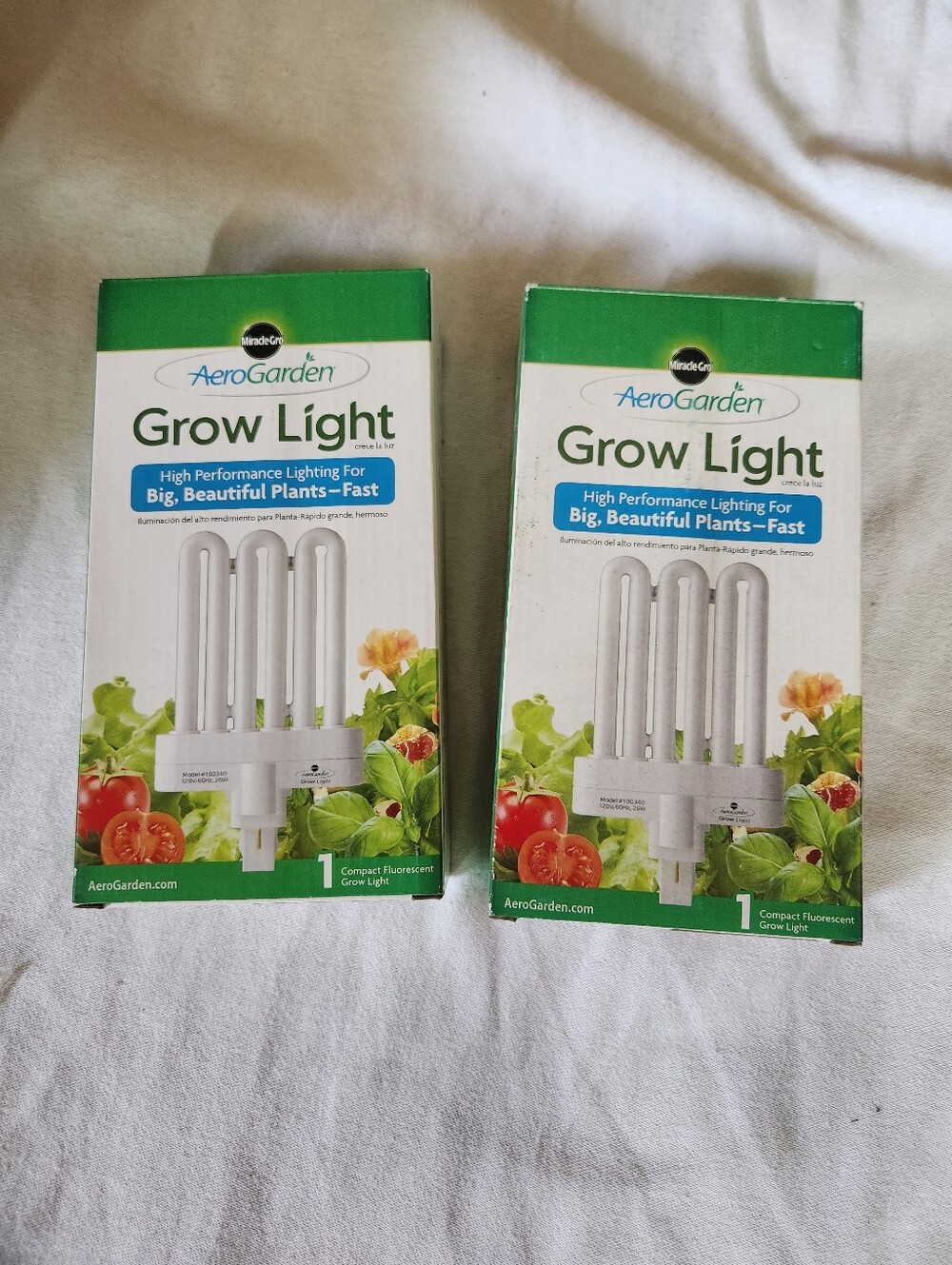 AeroGarden Grow Light Bulbs Model 100340 26W Replacement Lot of 2